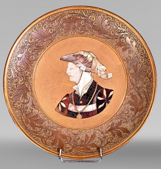 Kayser Sohn, Renaissance Figures – Pair of Decorative Corviniello Chargers, dated 1884-2