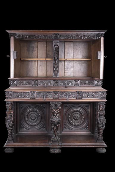 CHIMERIC DRESSOIR-4