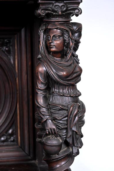 CHIMERIC DRESSOIR-20