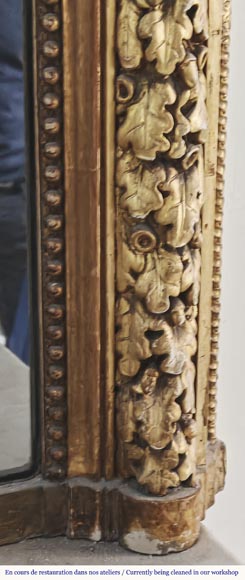 Napoleon III style gilded trumeau decorated with a frieze of oak leaves-4