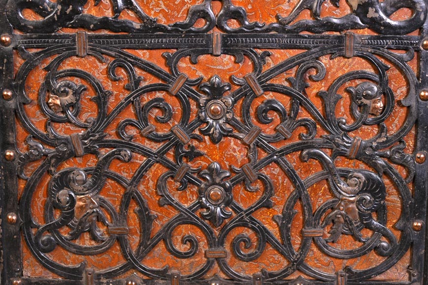 Leather and iron travelling case with dragons and mascarons-6
