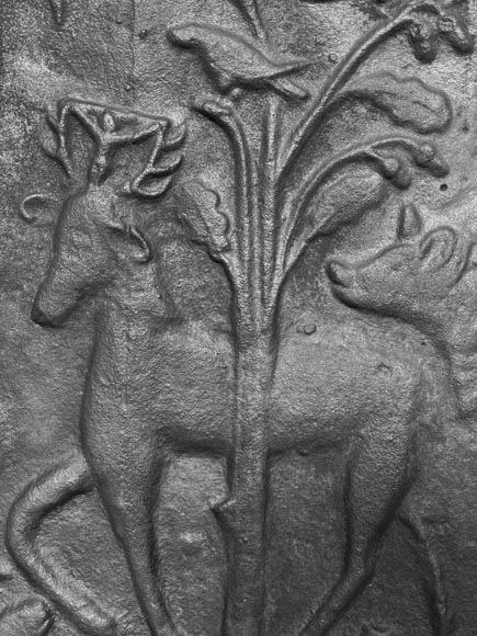 Cast iron fireplace plaque depicting Cast iron fireplace plaque depicting