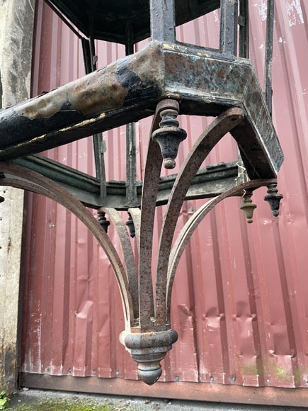 Important pair of hexagonal architectural lanterns in patinated metal-5