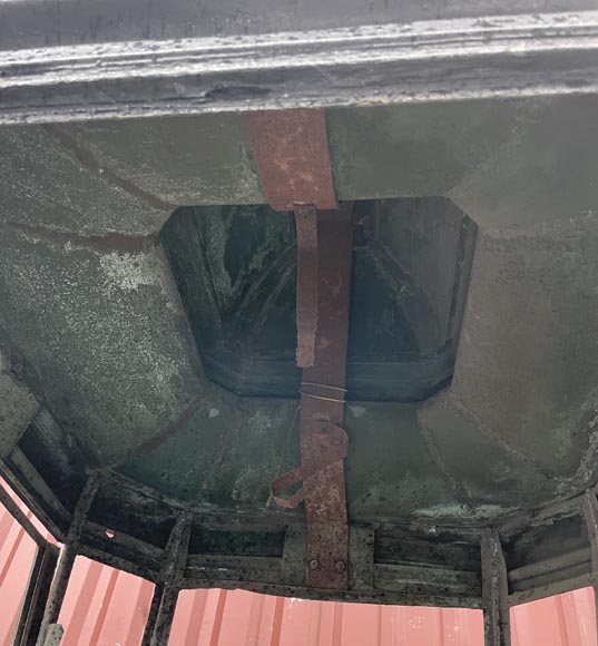 Important pair of hexagonal architectural lanterns in patinated metal-6