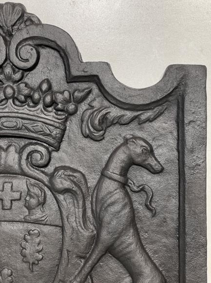 Fireplace plaque with coat of arms supported by two greyhounds Fireplace plaque with coat of arms supported by two greyhounds-6