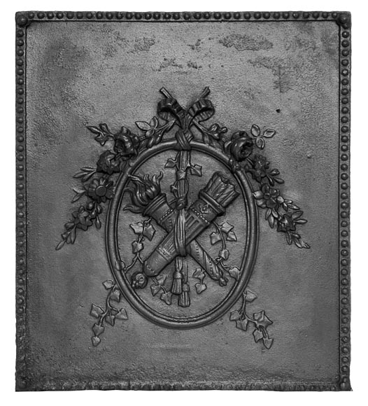 Louis XVI style fireplace plaque with quivers and torches Louis XVI style fireplace plaque with quivers and torches-0