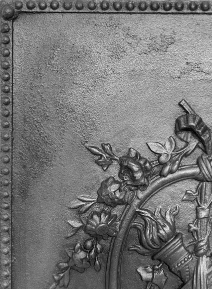 Louis XVI style fireplace plaque with quivers and torches Louis XVI style fireplace plaque with quivers and torches-1