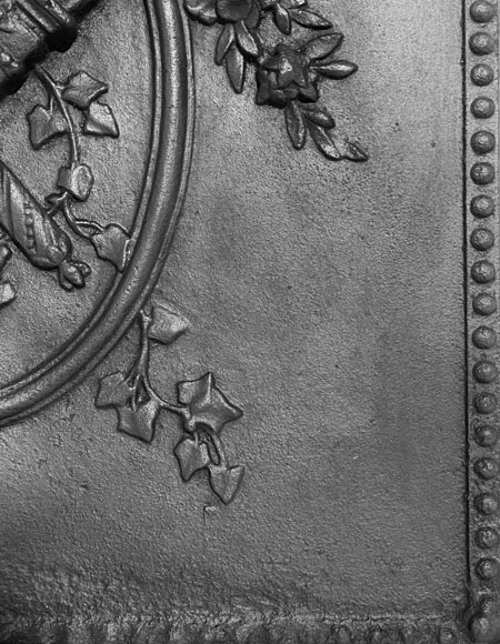 Louis XVI style fireplace plaque with quivers and torches Louis XVI style fireplace plaque with quivers and torches-6