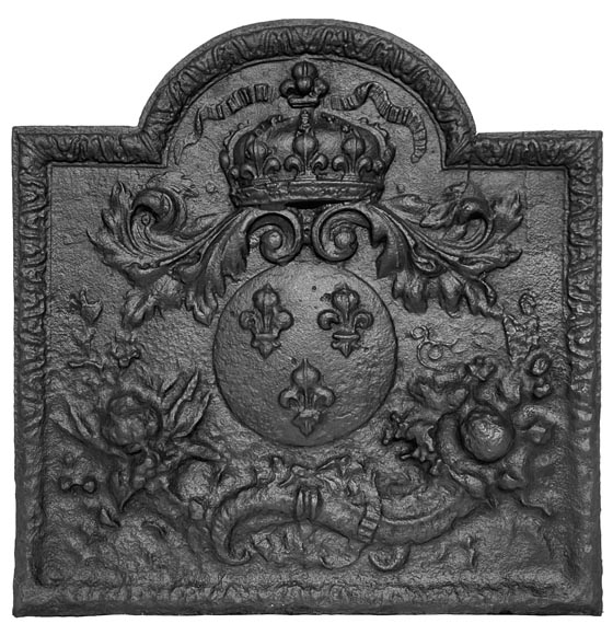 Fireplace plaque with the arms of France and cornucopia Fireplace plaque with the arms of France and cornucopia-0