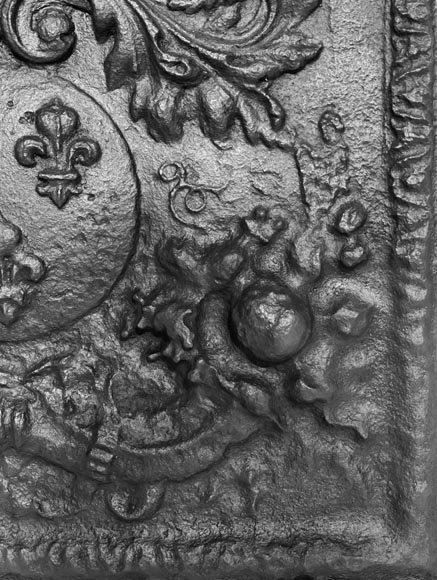 Fireplace plaque with the arms of France and cornucopia Fireplace plaque with the arms of France and cornucopia-6