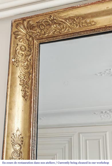 Gilded Louis Philippe period trumeau decorated with flowers and a palmette-2