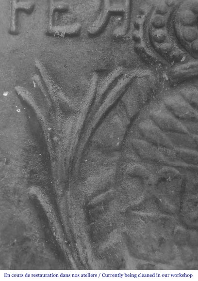 Square fireplace backplate, decorated Square fireplace backplate, decorated-3