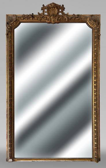 Napoleon III style trumeau decorated with a shell Napoleon III style trumeau decorated with a shell-0