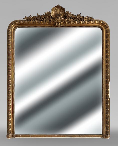 Gilded Louis XV style trumeau surmounted by a shell-0