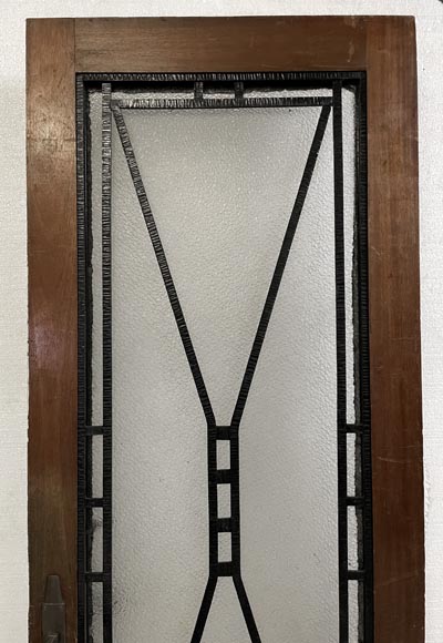 Art Deco interior door in wood and wrought metal, featuring geometric ornamentation and textured glass Art Deco interior door in wood and wrought metal, featuring geometric ornamentation and textured glass-3