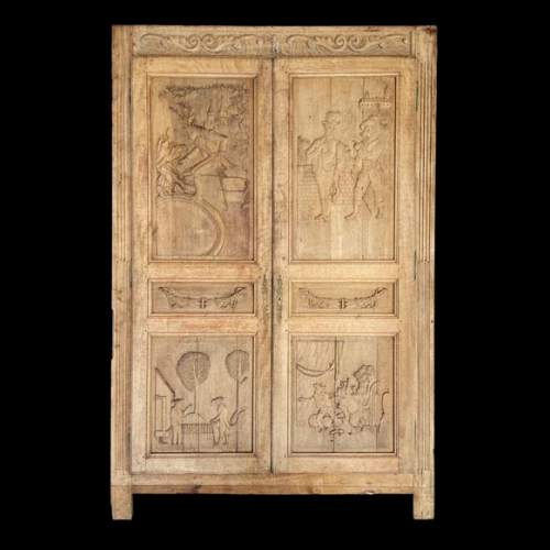 Important oak panelling carved with scenes from La Fontaine's Fables, 19th century