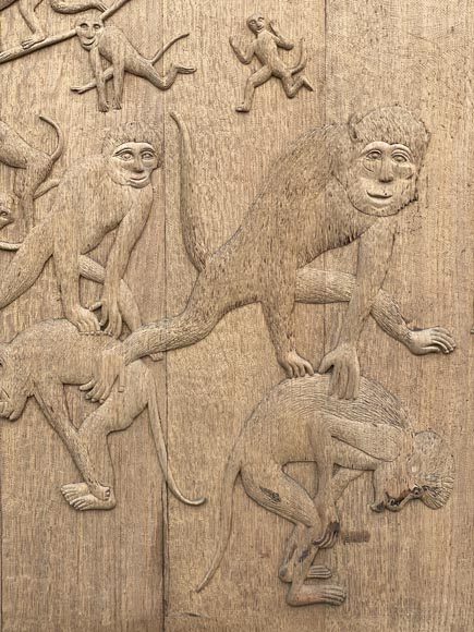 Important oak panelling carved with scenes from La Fontaine's Fables, 19th century Important oak panelling carved with scenes from La Fontaine's Fables, 19th century-15