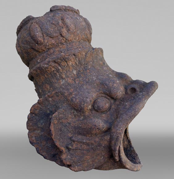 Cast iron dolphin-form rainwater downpipe Cast iron dolphin-form rainwater downpipe-1