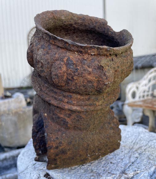Cast iron dolphin-form rainwater downpipe Cast iron dolphin-form rainwater downpipe-5