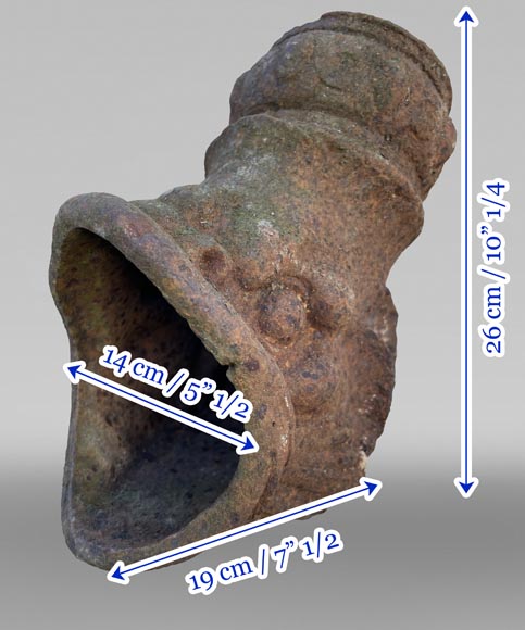 Cast iron dolphin-form rainwater downpipe Cast iron dolphin-form rainwater downpipe-8