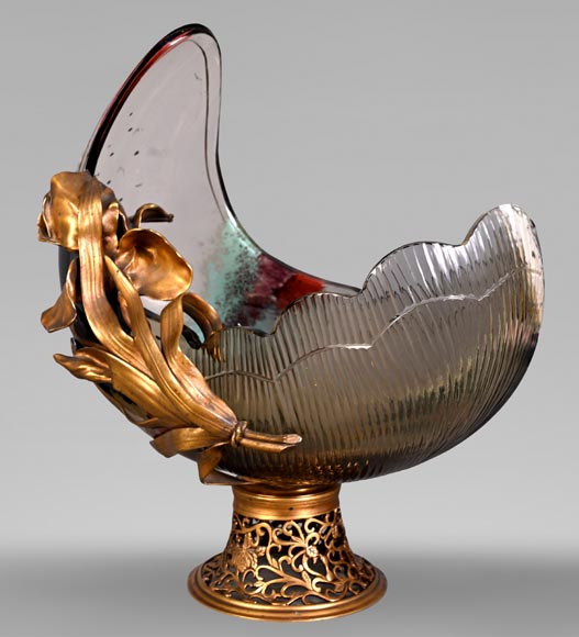 Attributed to L'Escalier de Cristal, François-Eugène Rousseau, and Ernest Léveillé: a Japonist polychrome glass vase encircled by a gilt-bronze iris.-3