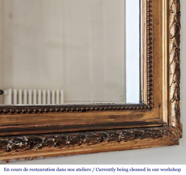 Louis XVI-style gilded pier-glass frame with a double laurel wreath motif Louis XVI-style gilded pier-glass frame with a double laurel wreath motif-6
