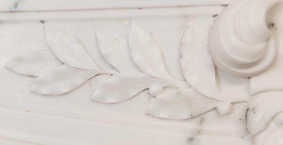 Louis XV style fireplace in Paonazzo marble decorated with a foliate shell Louis XV style fireplace in Paonazzo marble decorated with a foliate shell-3