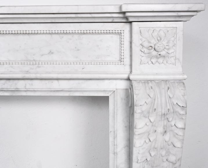 Louis XVI style fireplace in Carrara marble, decorated with acanthus leaves Louis XVI style fireplace in Carrara marble, decorated with acanthus leaves-8