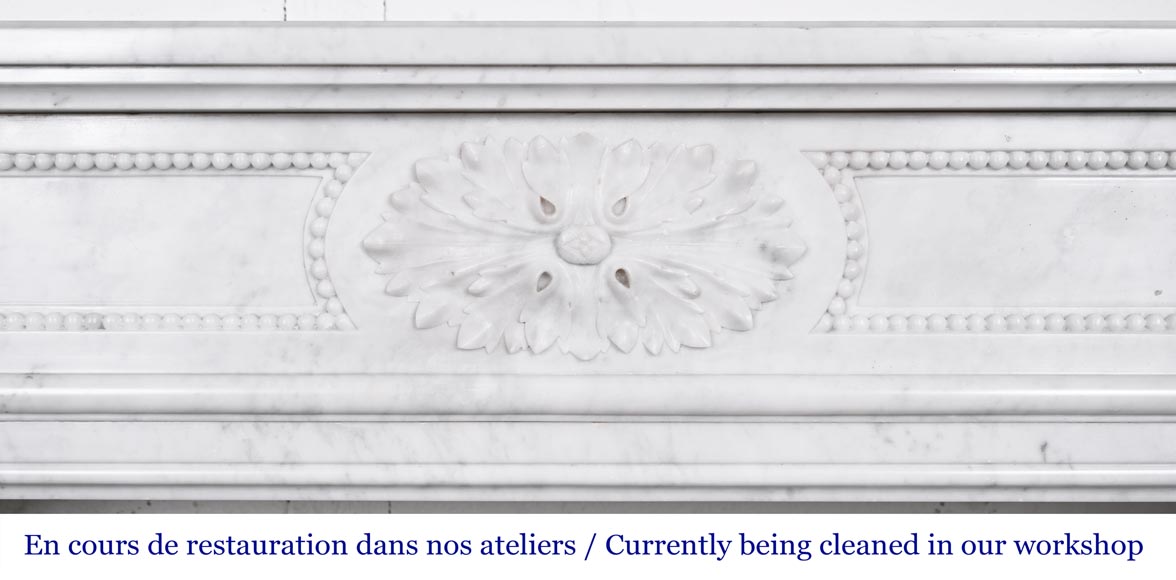 Louis XVI style fireplace in Carrara marble with rounded corners-1