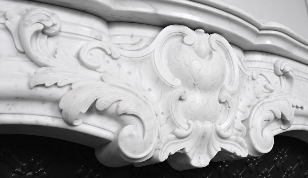 Louis XV-style Carrara marble fireplace, decorated with a palmette-2