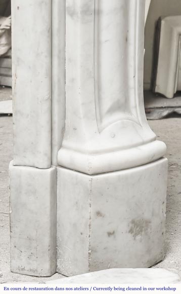 Louis XV style fireplace with three shells, in Carrara marble-8