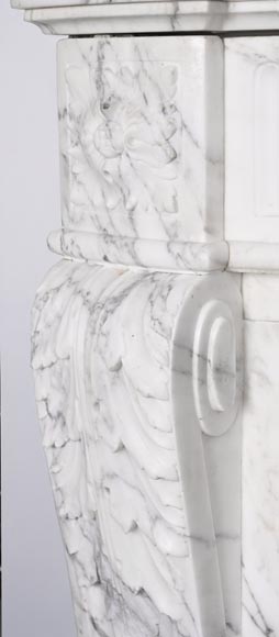 Louis XVI style curved fireplace in Arabescato marble, with rudenture and acanthus leaf-6