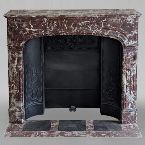 Regence style mantel in Red marble from the North