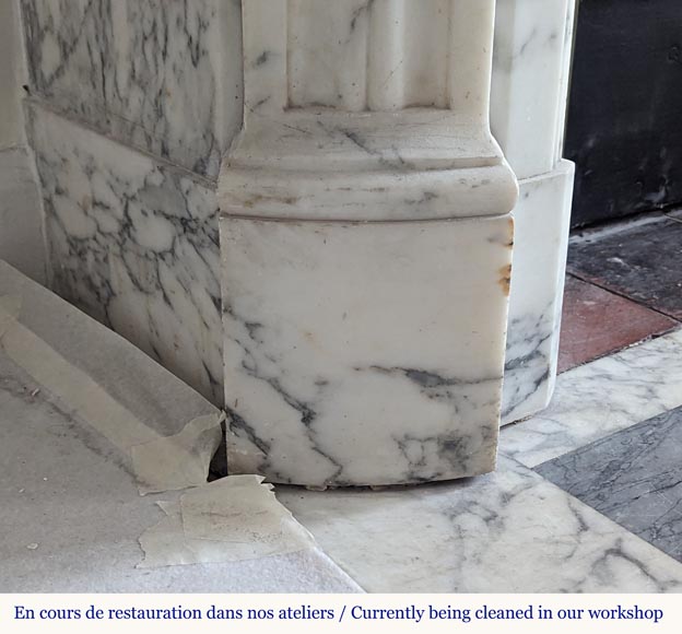 Louis XVI style curved mantel with curved flutes in Arabescato marble-4