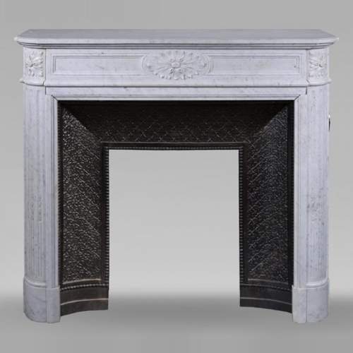 Louis XVI style Carrara marble mantel with rounded corners
