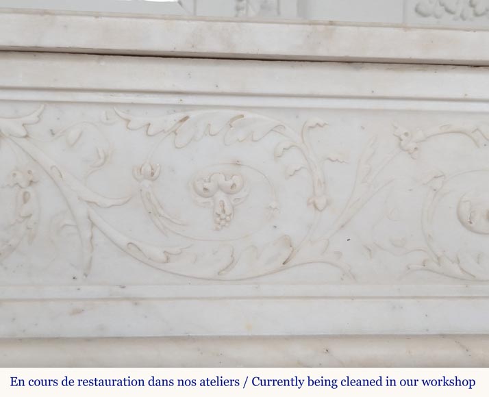 Large Louis XVI period statuary marble mantel with foliage décor -3