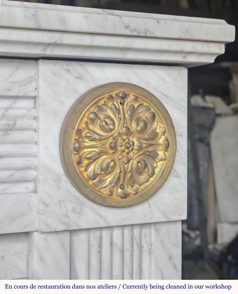  Louis XVI style fireplace in Carrara marble and bronze-7