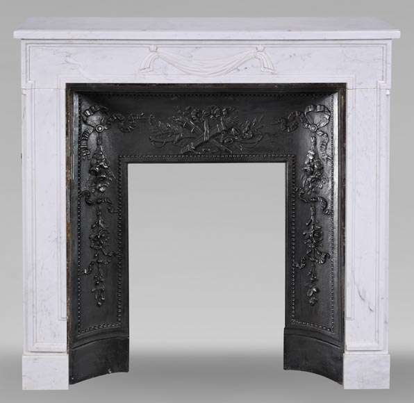 Small Louis XVI style mantel with carved drapery in carrare marble-0