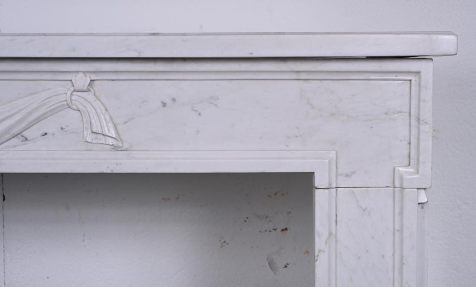 Small Louis XVI style mantel with carved drapery in carrare marble-7