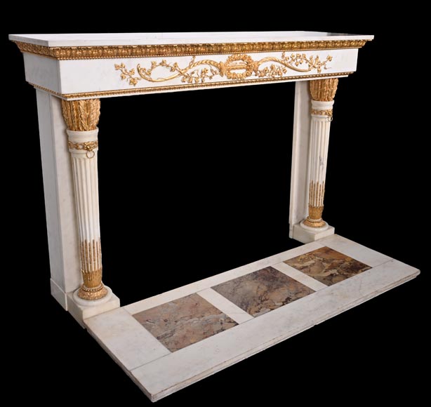 Very beautiful antique Louis XVI style fireplace in Statuary Carrara marble with quiver-shaped columns, after the model from the Chateau of Fontainebleau-7