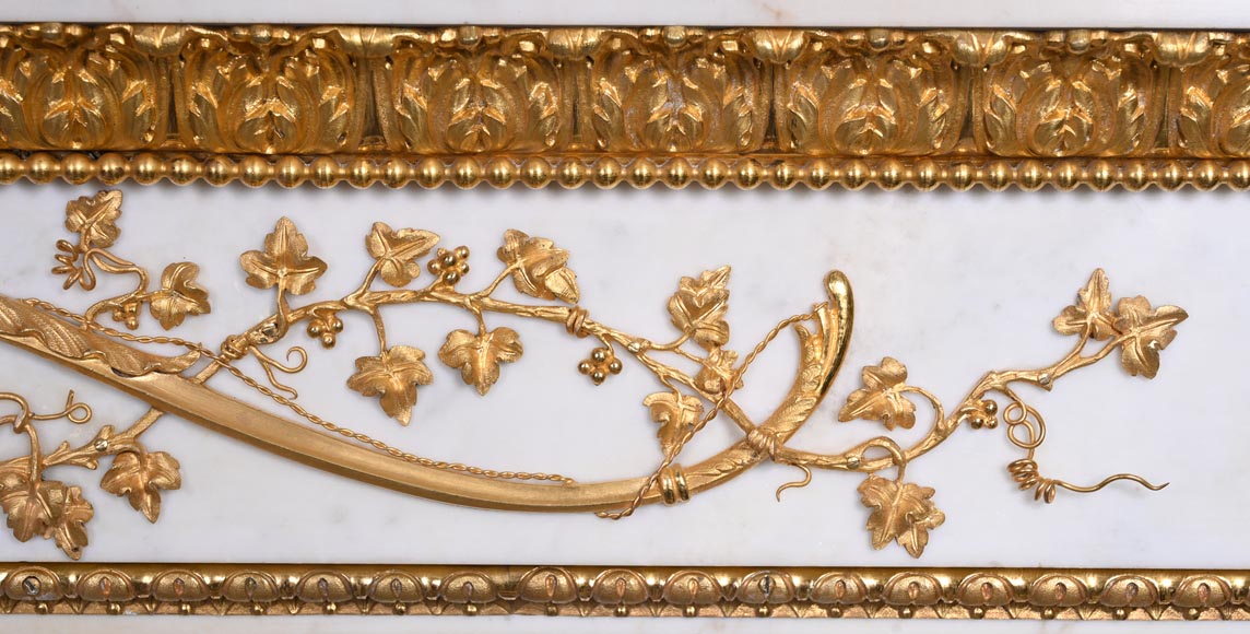 Very beautiful antique Louis XVI style fireplace in Statuary Carrara marble with quiver-shaped columns, after the model from the Chateau of Fontainebleau-10