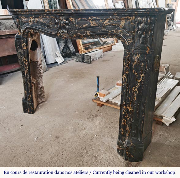 Louis XV style fireplace with shells in Portor marble-6