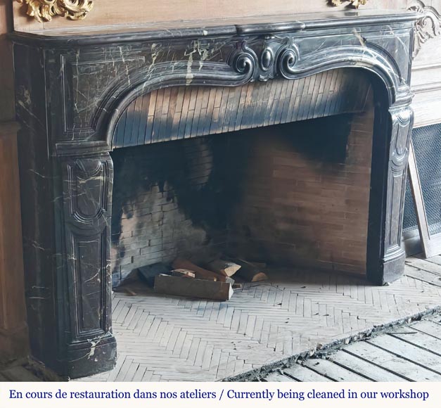 Louis XV period fireplace with molded entablature, in Campan marble Louis XV period fireplace with molded entablature, in Campan marble-2