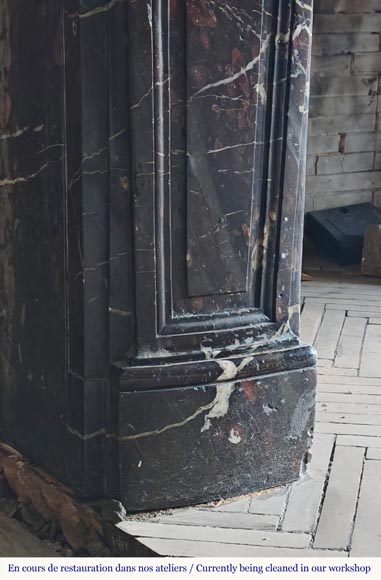 Louis XV period fireplace with molded entablature, in Campan marble Louis XV period fireplace with molded entablature, in Campan marble-4