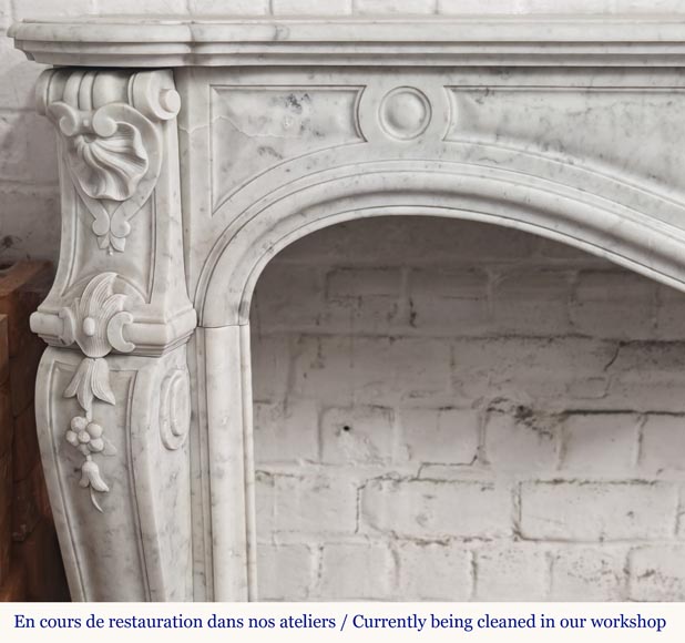 Large Louis XV style fireplace in Carrara marble decorated with shells and flowers-3