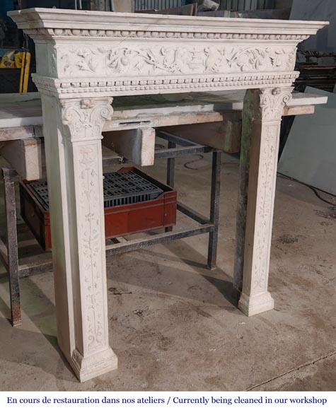 Neo-Renaissance style stone fireplace with vegetal ornamentation Neo-Renaissance style stone fireplace with vegetal ornamentation-3