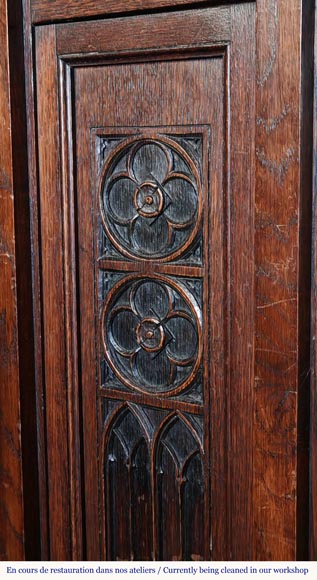  Neo-Gothic style fireplace with napkin fold decoration, in oak wood-4