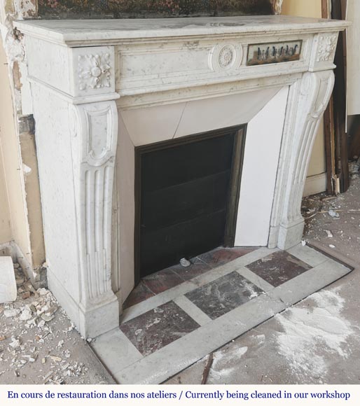 Louis XVI style fireplace in Carrara marble, decorated with a flower-2