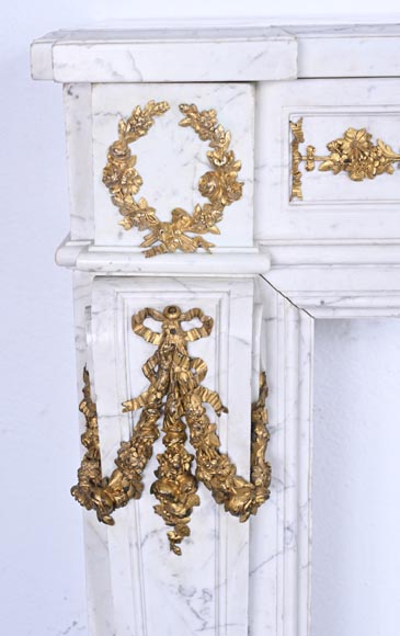 Louis XVI-Style Fireplace in Carrara Marble with Gilt Bronze Decoration-3