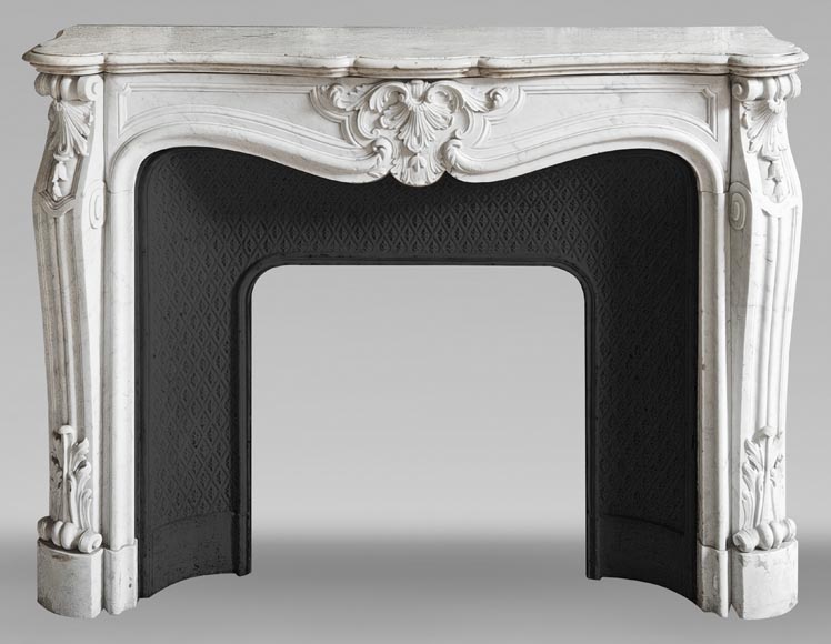 Louis XV style fireplace in Carrara marble, decorated with a palmette-0
